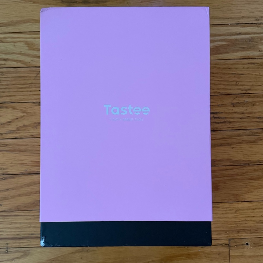 Tastee travel warming mug